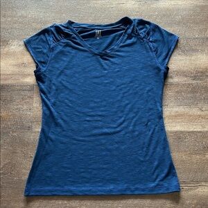 Title Nine Deep Blue Short Sleeve Tee